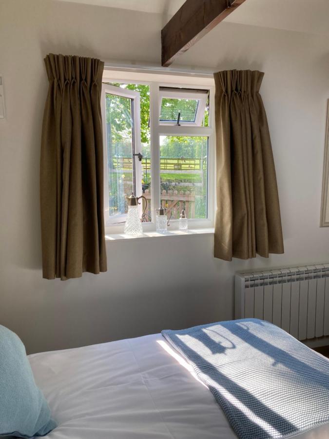 Hunters Moon B&B Tidworth Zewnętrze zdjęcie