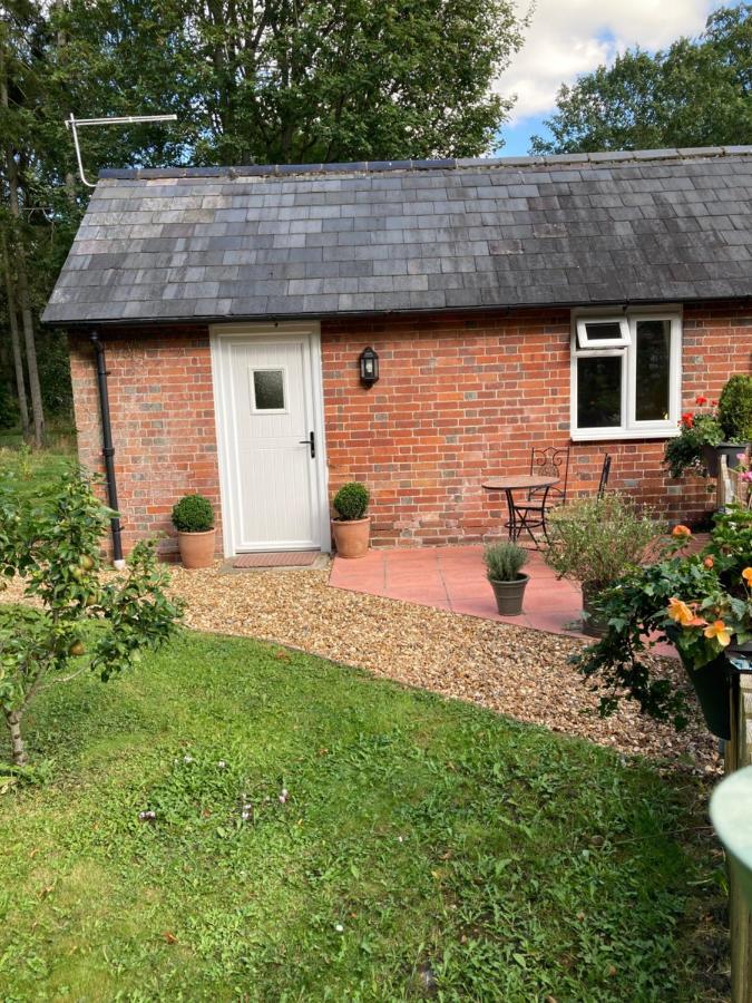 Hunters Moon B&B Tidworth Zewnętrze zdjęcie