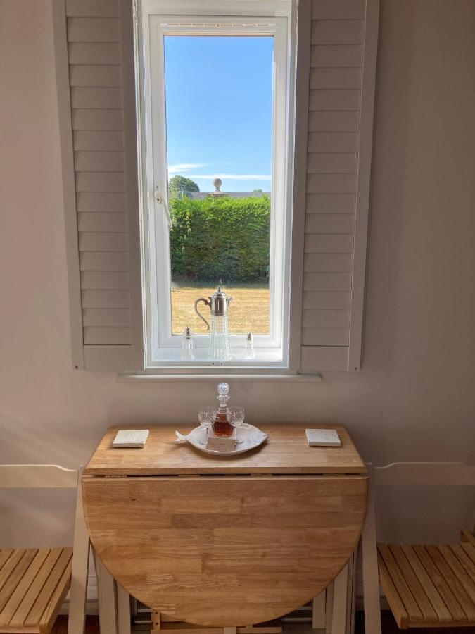 Hunters Moon B&B Tidworth Zewnętrze zdjęcie