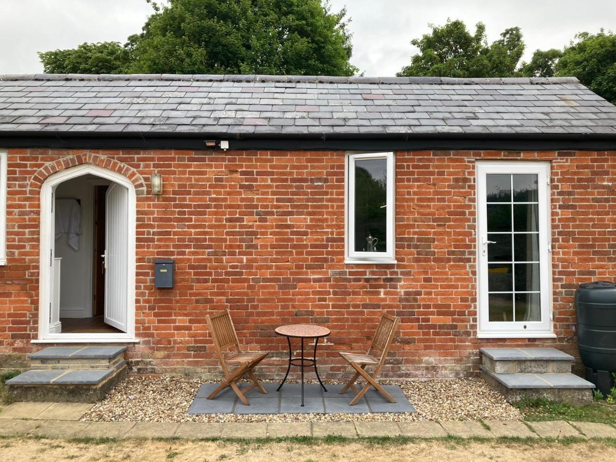 Hunters Moon B&B Tidworth Zewnętrze zdjęcie
